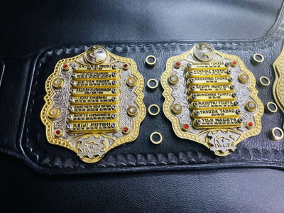 IWGP Heavyweight Championship Replica Belt