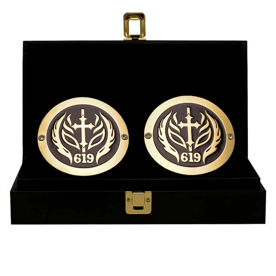 Rey Mysterio Championship Replica Side Plate Box Set